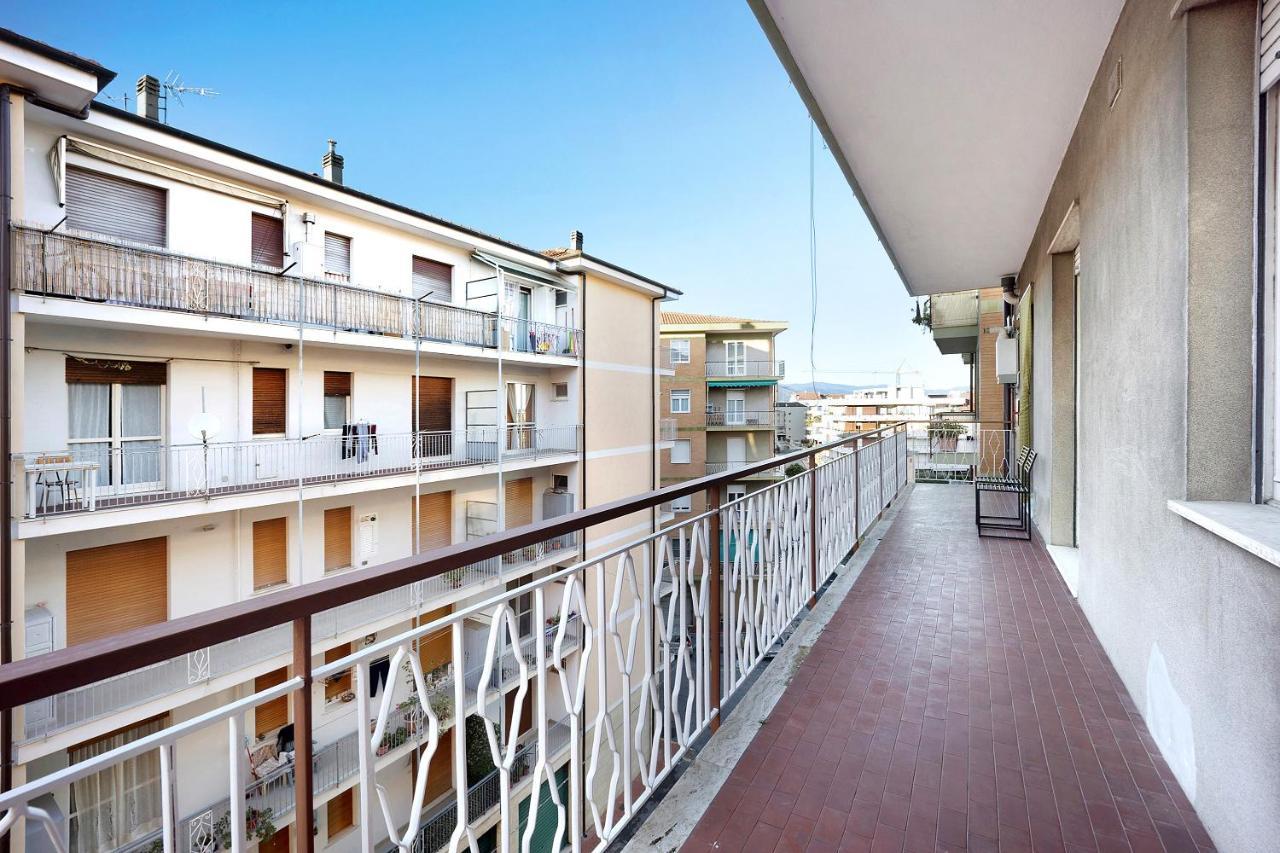 Casa Rose Di Mare Apartment Albenga Luaran gambar
